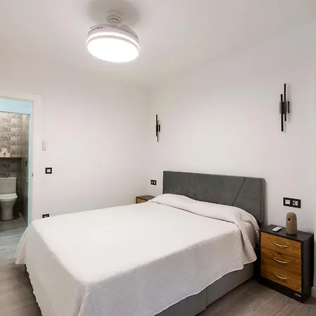 Global Nevada Apartment